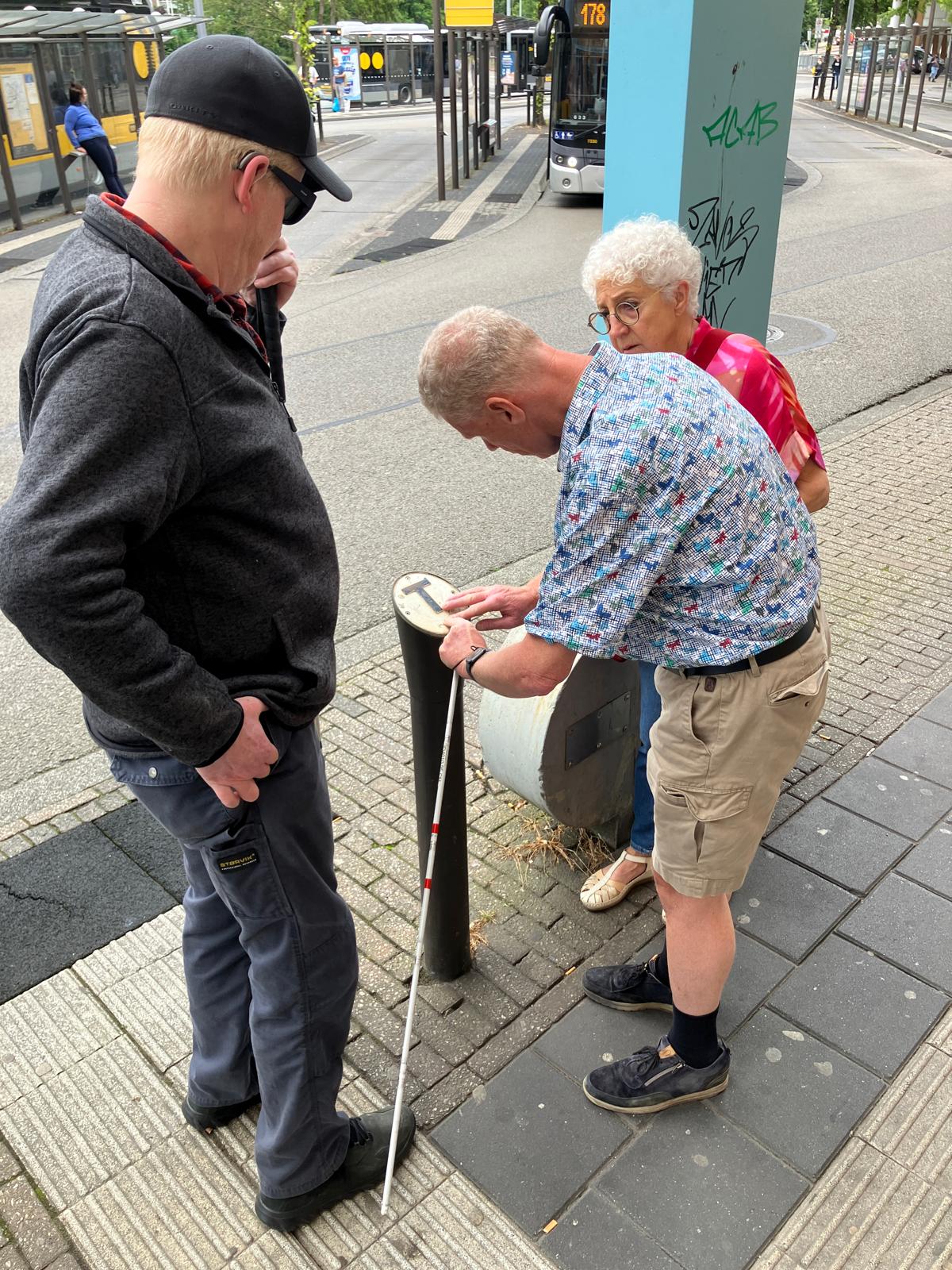 Foto 21 bij artikel "Aandachtspunten voor de blindengeleidelijnen in hoofdstation Groningen".
