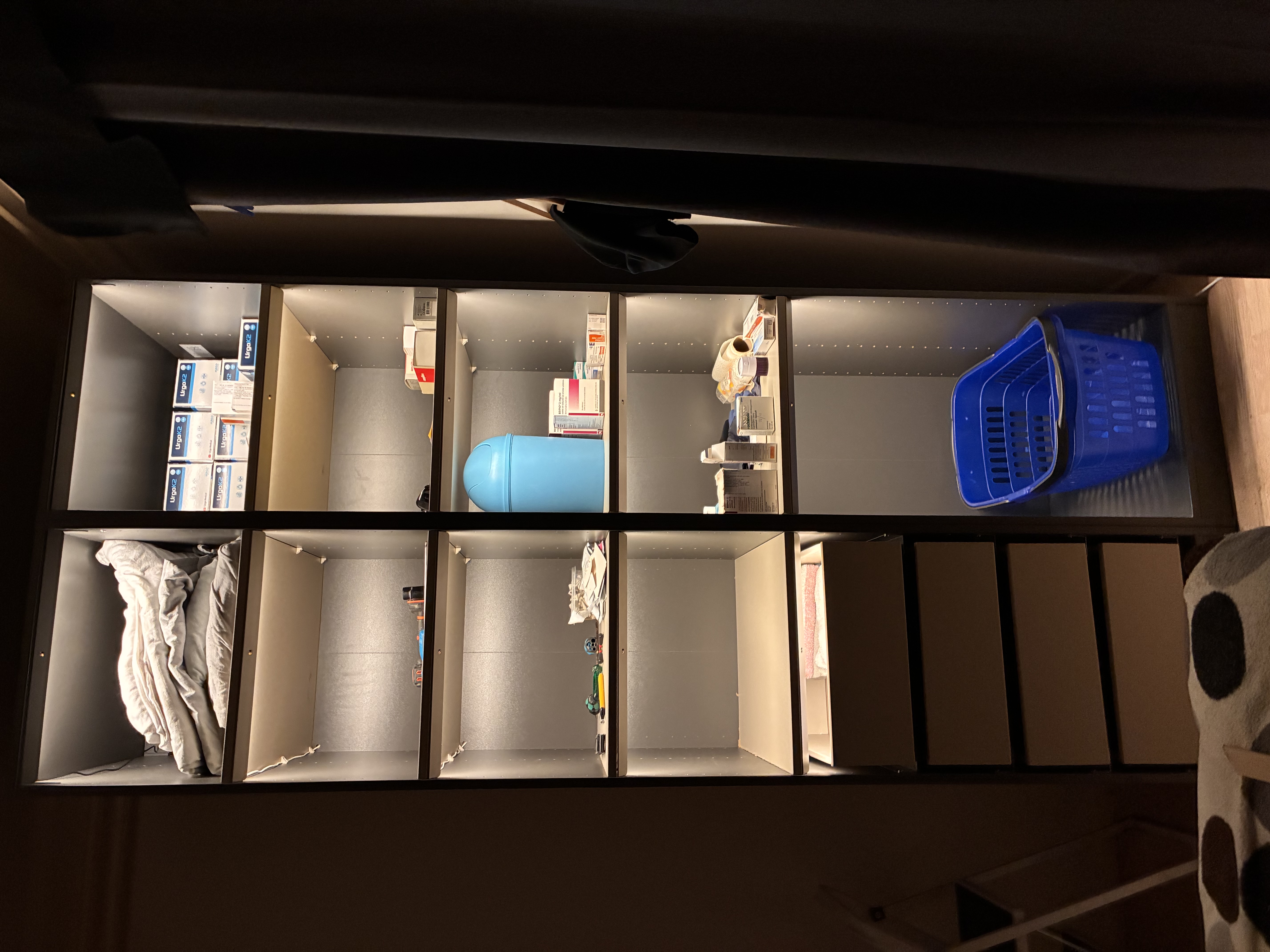 Foto 6 bij artikel "Nieuwe IKEA kledingkast gebouwd".