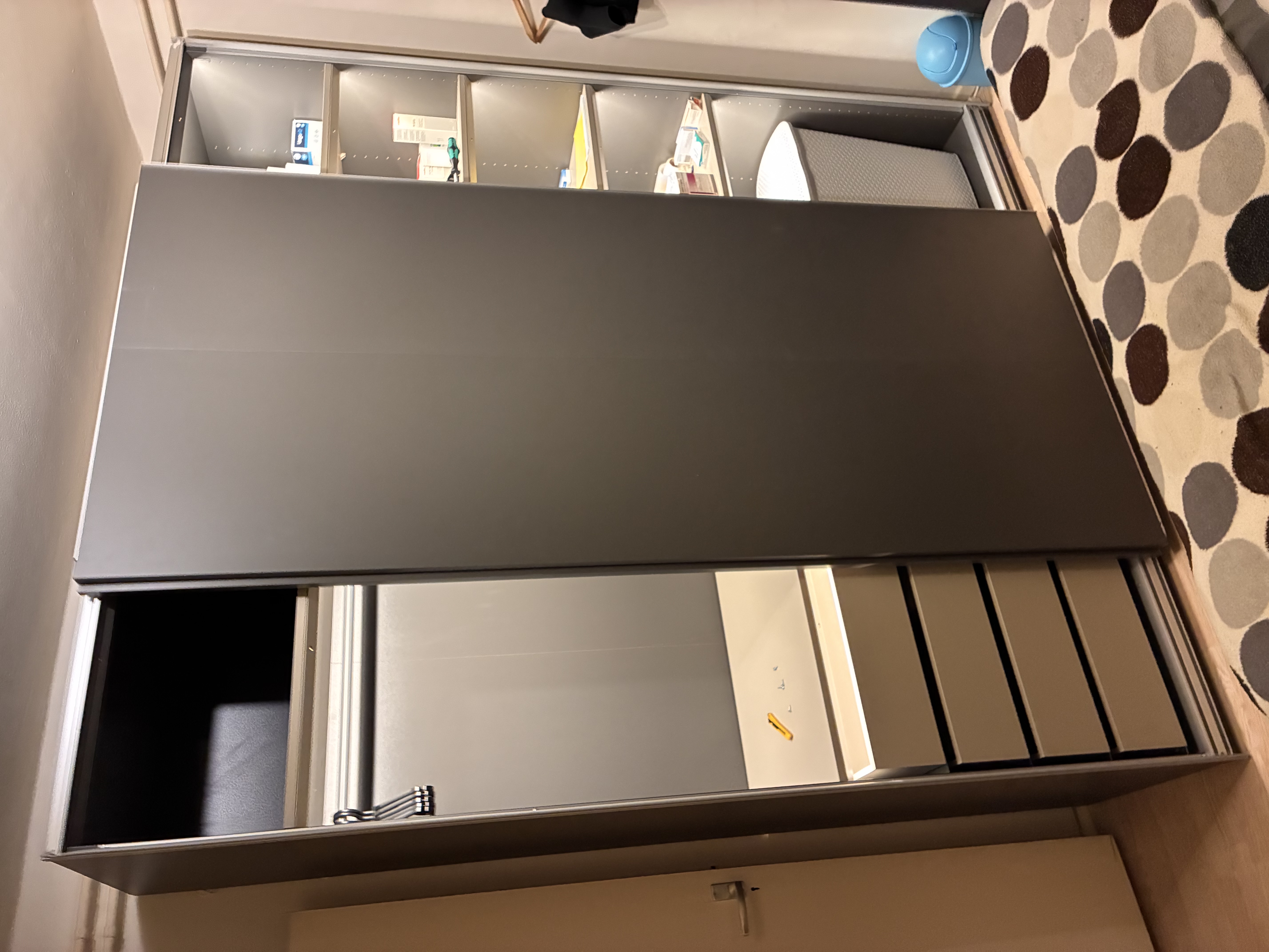 Foto 1 bij artikel "Nieuwe IKEA kledingkast gebouwd".